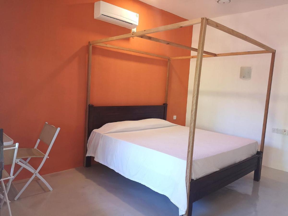Alcatraz Hostel Arugam Bay Room photo